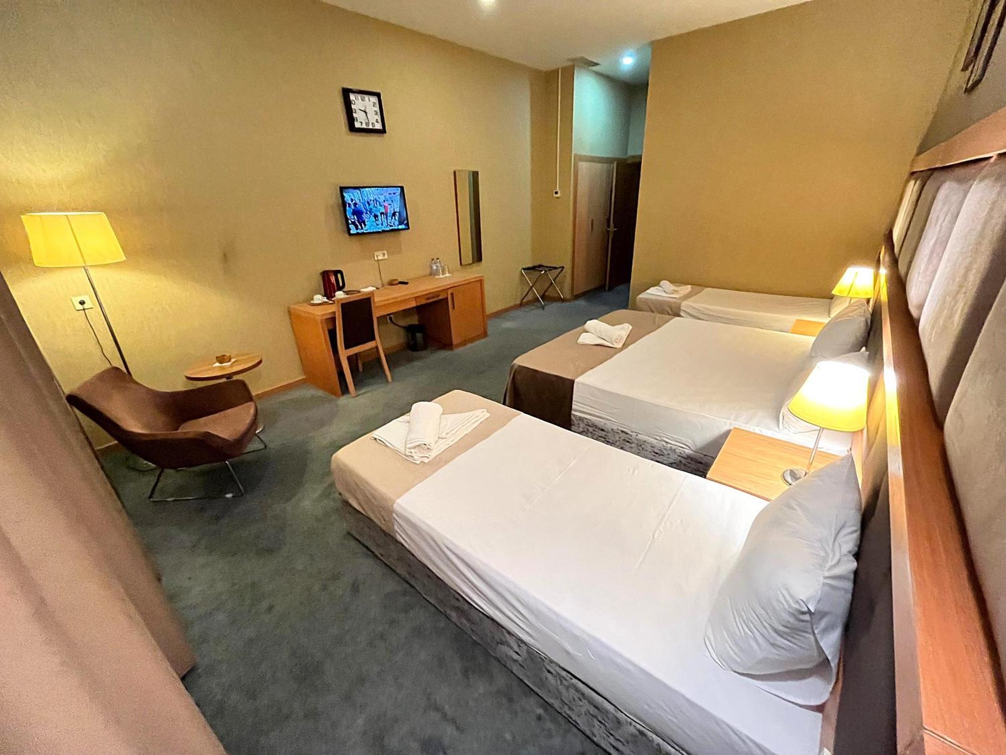 Gm City Hotel Baku Bilik gambar