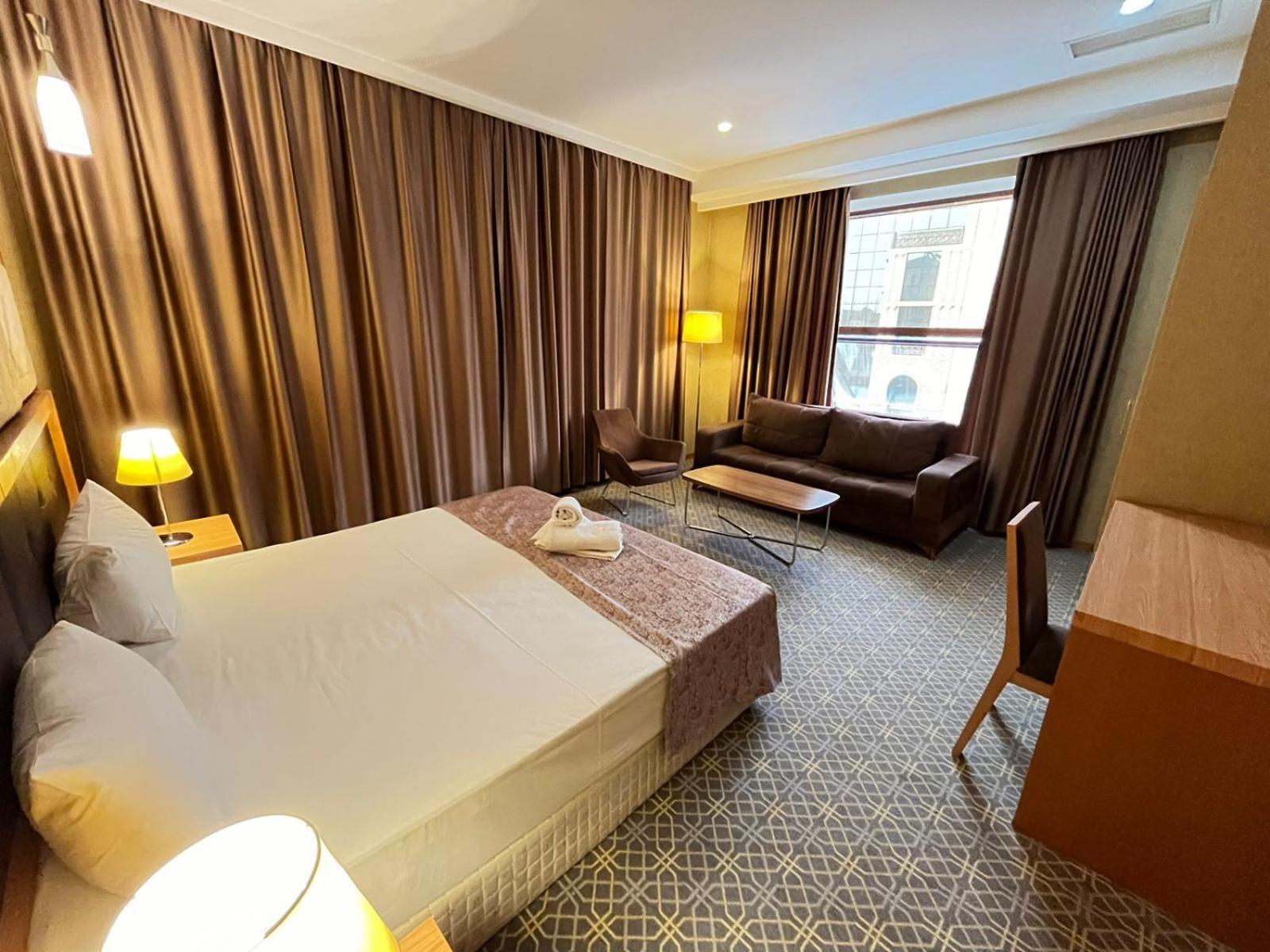 Gm City Hotel Baku Bilik gambar